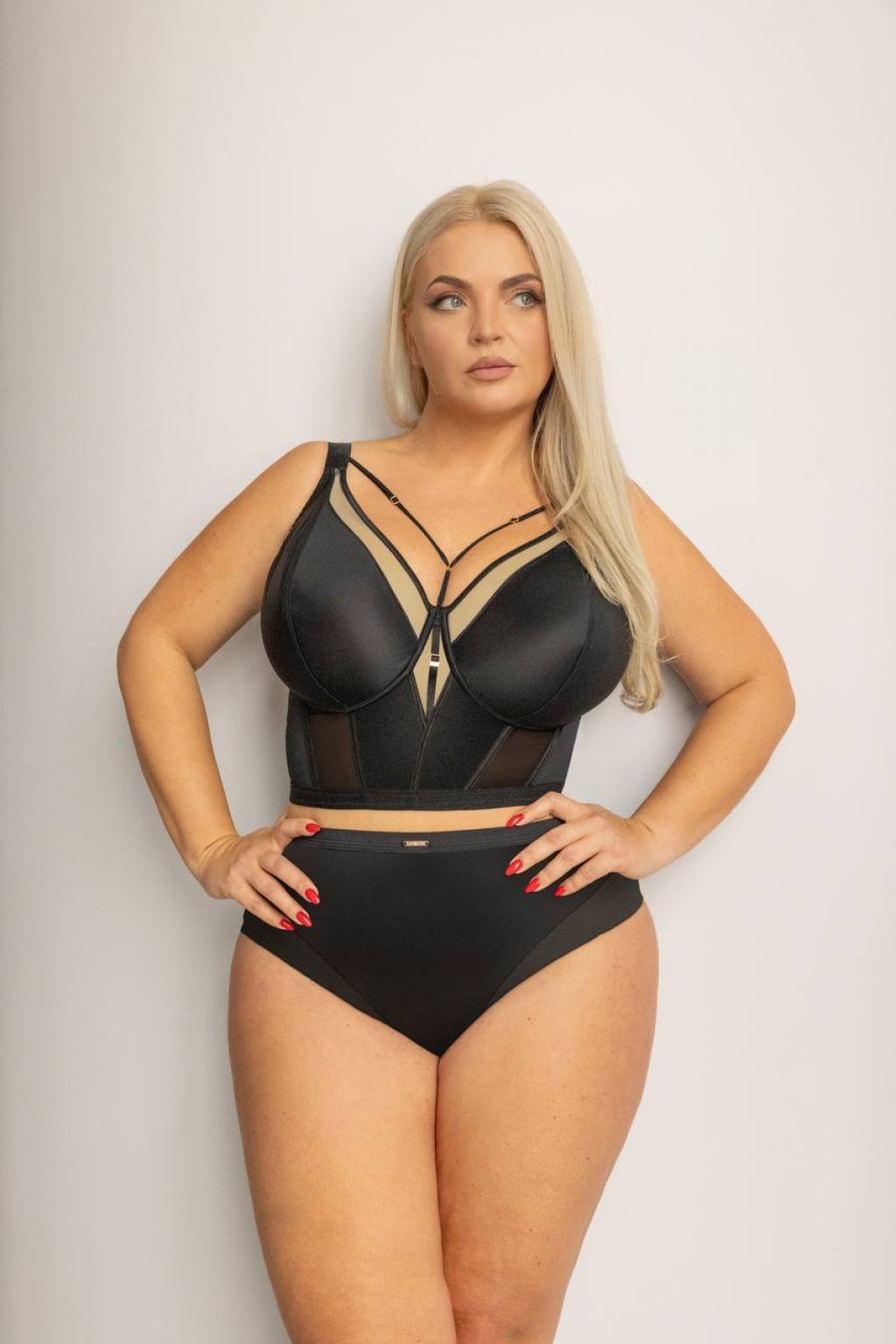 Бюстгальтер SIMPLE Bralettelongline