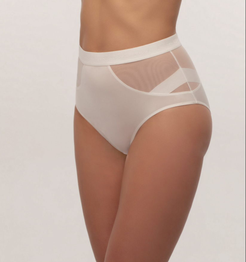 Трусы высокие 3070